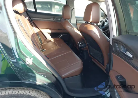 2021 Alfa Romeo Stelvio Ti/Ti Lusso/Ti Sport/Ti Sport Carbon z USA, uszkodzony, nr VIN ZASPAKBN3M7D11944